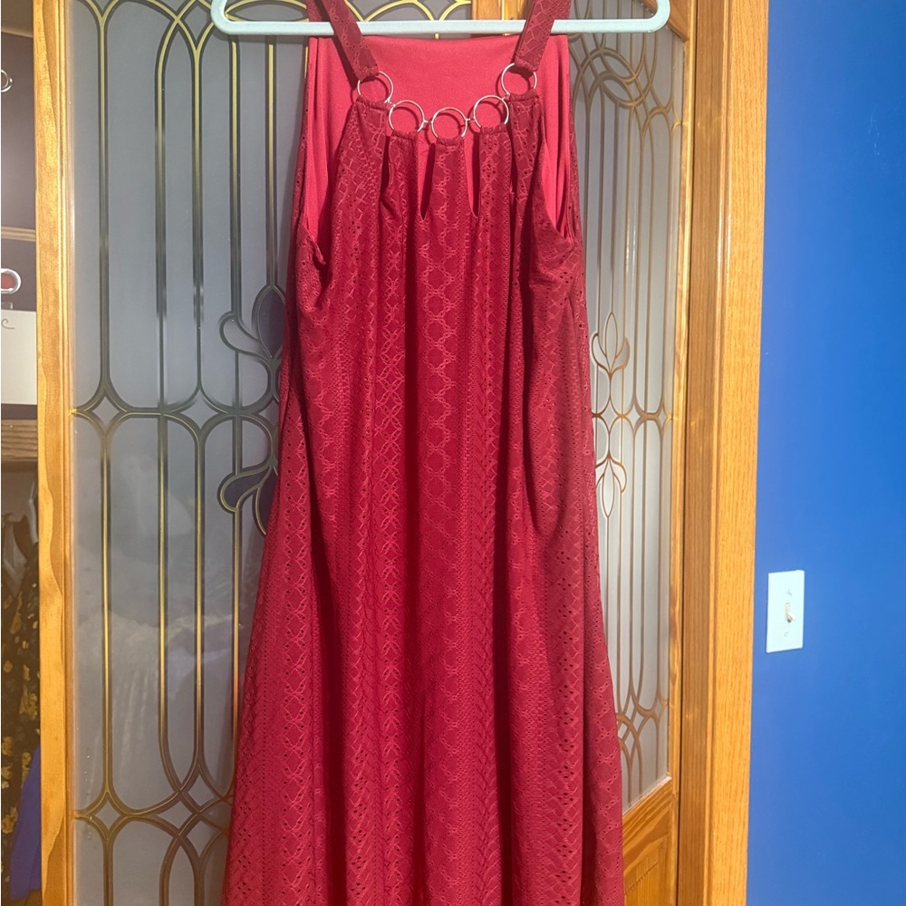 Elegant Red Sleeveless Dress
